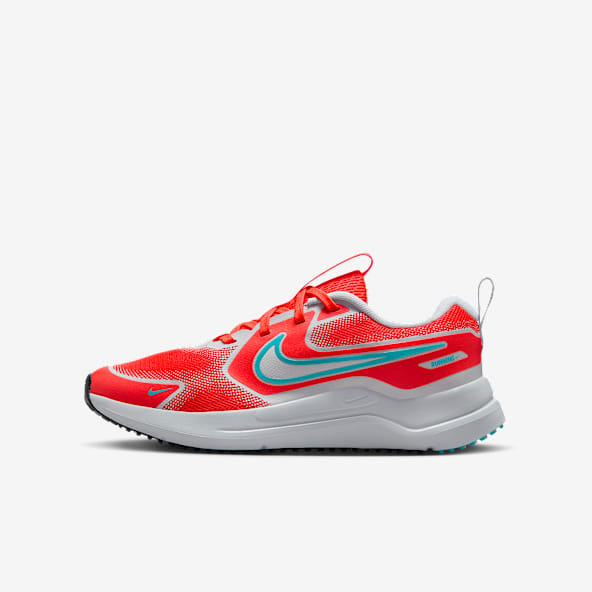 Rood Hardlopen Schoenen. Nike BE